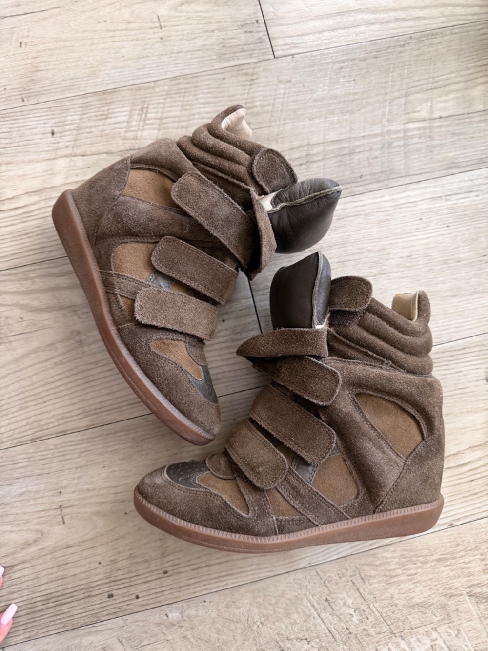 Isabel Marant Bekett Wedge Sneakers – Khaki Green/ Brown  (EU 36/US5)